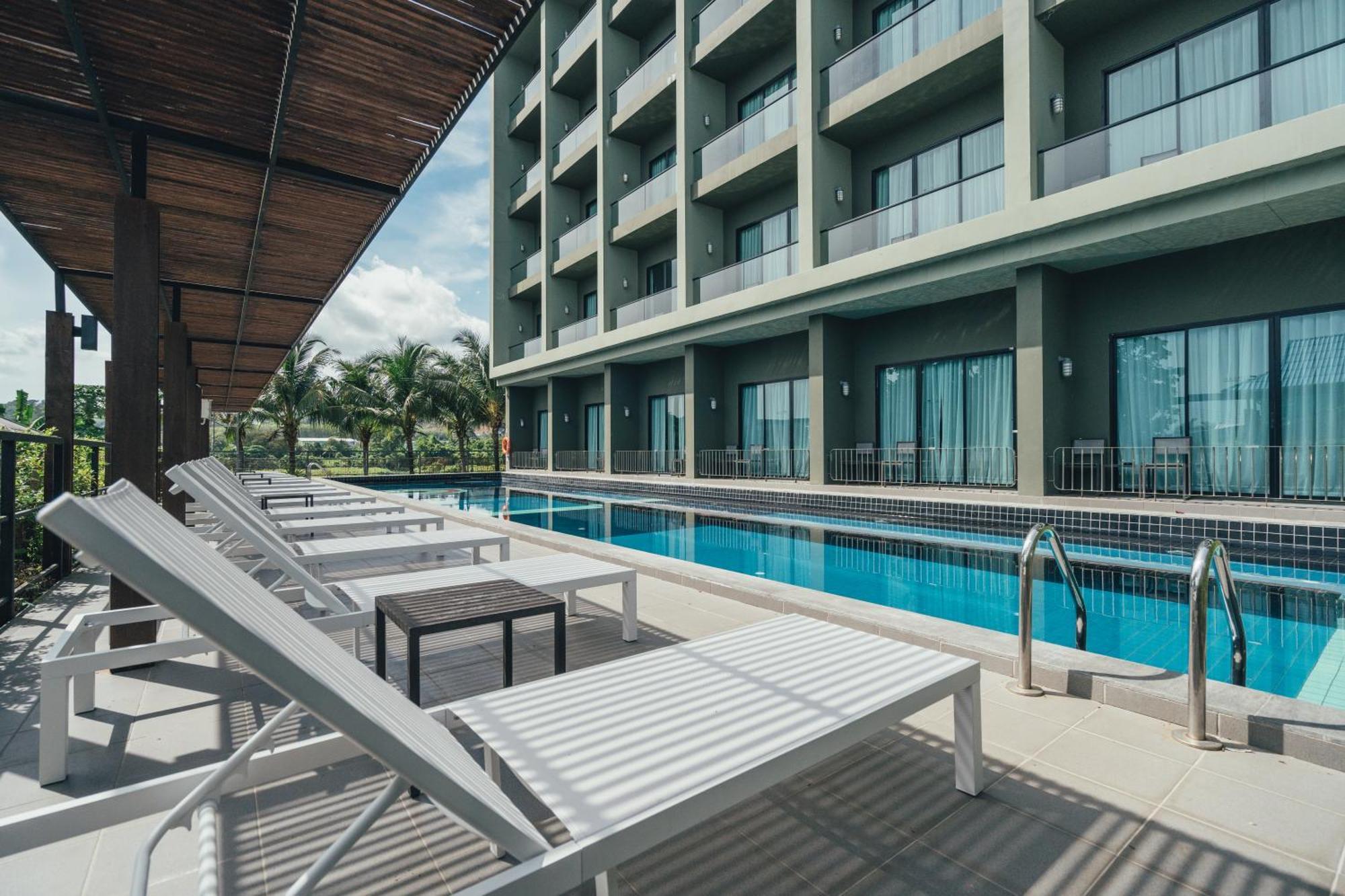 Sugar Marina Hotel -Aviator- Phuket Airport - Sha Extra Plus Nai Yang Luaran gambar